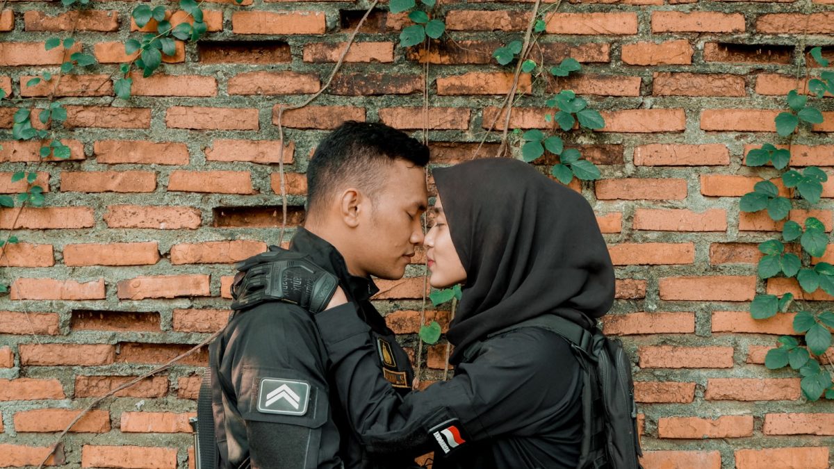 Cara Memilih AC untuk Rumah Menghadap Barat agar Tetap Dingin Saat Panas Sore