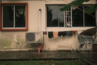 photo-1661526352212-be3610e9d91c Sarang Burung di Outdoor AC: Tanda, Risiko, dan Cara Mencegahnya Sebelum AC Mendadak Tidak Dingin